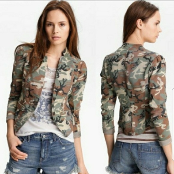 Free People Jackets & Blazers - Free People camo jacket size 4